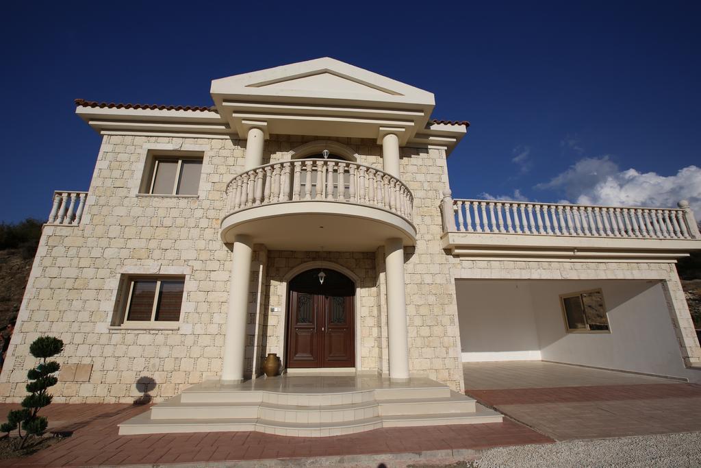 Villa Melyia Като-Пиргос Номер фото